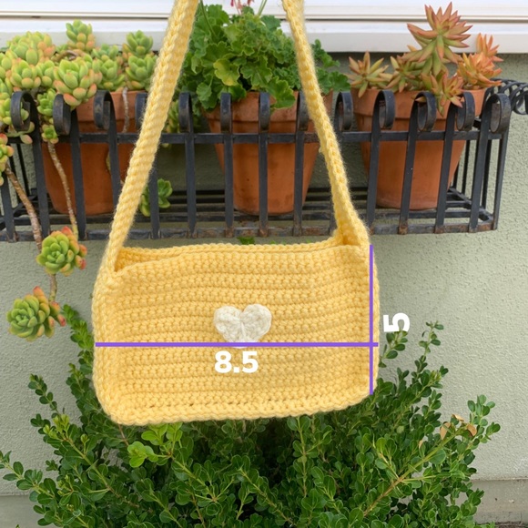 Crochet bag - Picture 3 of 3